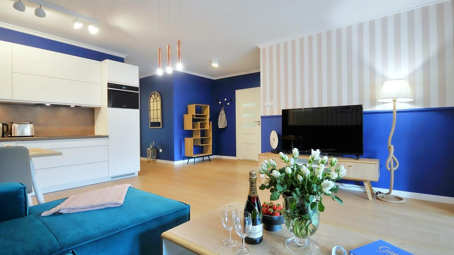 شقة Apartamenty Balticon Nadmorskie Tarasy كولوبرزيغ