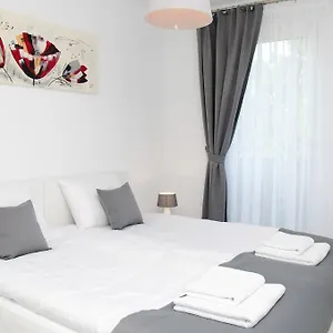 Apartment Mariela-kolobrzeg Z Garazem, Kolberg